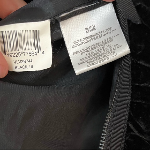 BCBG Max Azria Womens Velvet Ruched Mini Pencil Skirt Size 6 Black - Picture 11 of 11